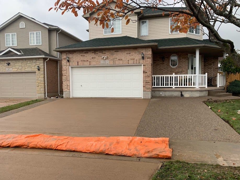 Blog post Exposed Aggregate Driveways: Pros, Cons & Costs image