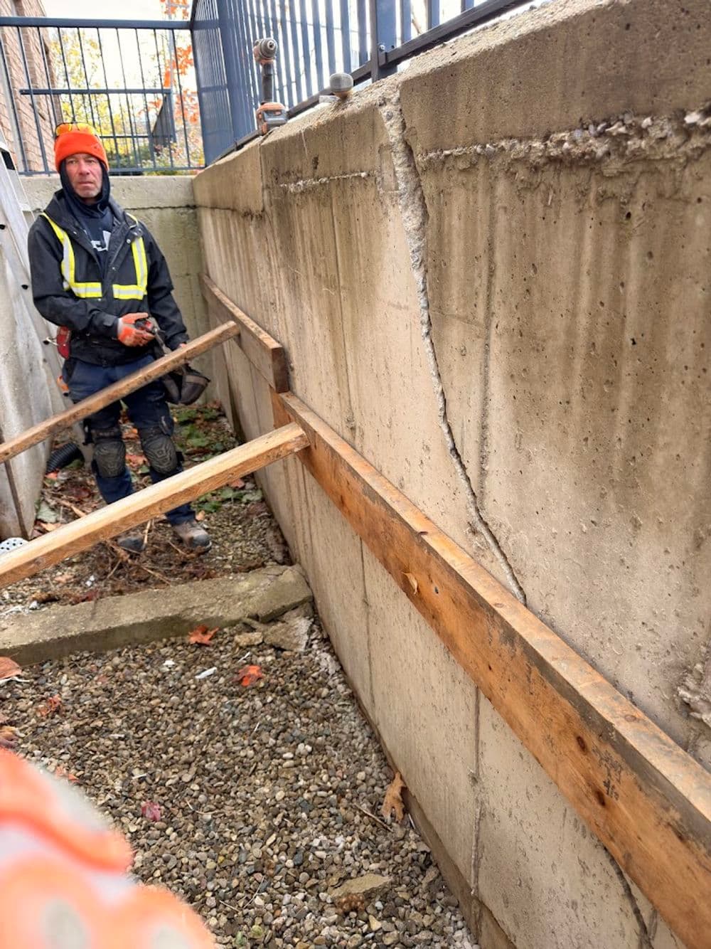 Gallery photos for Concrete Retaining Wall Construction with Waterproofing in Kitchener: Image #1